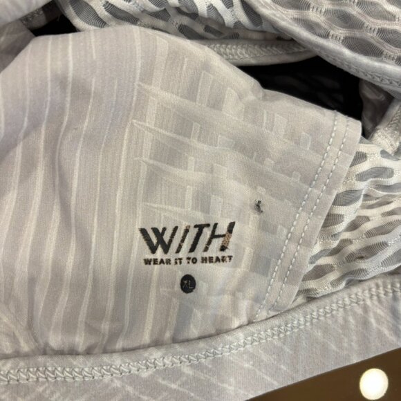 Peloton x WITH “Wear It To Heart” Sports Bra – XL (Rare Collab) - Picture 3 of 3